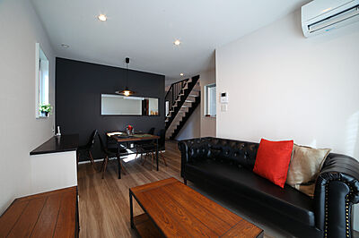 シンプルモダンスタイルのリビング 株式会社長崎建創の事例画像