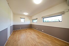 株式会社小堀建設の施工事例「やわらかな色味が心地良い平屋の家」の画像5