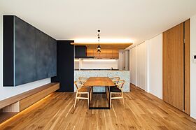 株式会社小堀建設の施工事例「優しく静かに迎え入れてくれる家」のメイン画像