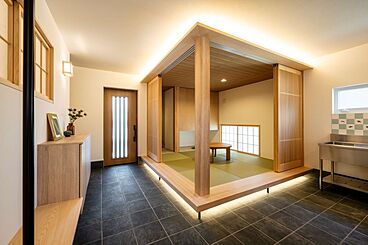 株式会社小堀建設の施工事例「釣り人の心を満たす、伝統と現代が調和する和モダンの家」の画像