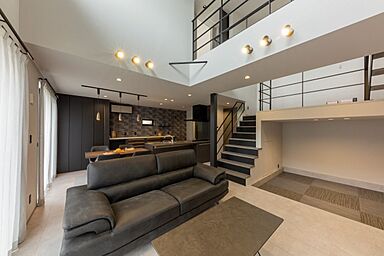 株式会社小堀建設の施工事例「階段を部屋に取り込んだ家」の画像5