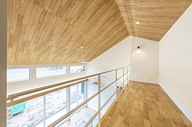 株式会社小堀建設 宇都宮支店の施工事例「勾配天井が導く光と木のぬくもりの平屋」の画像5