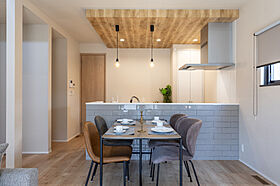 OWN RESORT HOMEの施工事例「【都会的なカフェスタイルの家】」の画像2