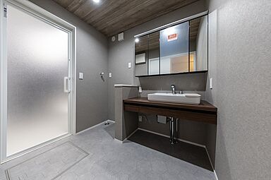 OWN RESORT HOMEの施工事例「【毎日が特別になる 暮らしを楽しむ“3LLDK”の家】」の画像5