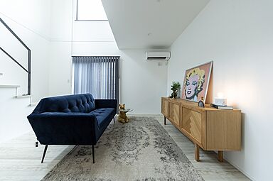 OWN RESORT HOMEの施工事例「【インダストリアルなカフェスタイルがクールな家】」の画像2