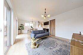 OWN RESORT HOMEの施工事例「【将来的に1階だけでの暮らし方も叶える1.5階の家】」のメイン画像