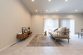 OWN RESORT HOMEの施工事例「【温もりのあるラグジュアリーな空間が広がる家】」の画像1