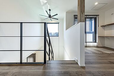 OWN RESORT HOMEの施工事例「【ブラックの装いを纏ったクラス感漂う家】」の画像4