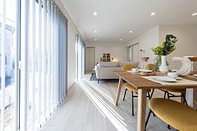 OWN RESORT HOMEの施工事例「【インテリアとマッチする分散収納で暮らしやすい家】」の画像4