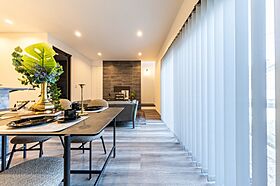 OWN RESORT HOMEの施工事例「【重厚感と気品を感じる多様な暮らしに応えるお家】」の画像3