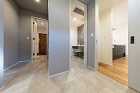 OWN RESORT HOMEの施工事例「【豊富な収納とウッド・タイルなど素材感を活かしたお家】」の画像4