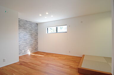 タツケンアーキデザインの施工事例「家族みんなで団らんできるお家」の画像1