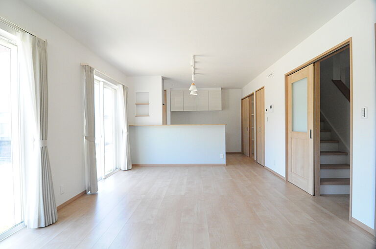 タツケンアーキデザインの公式画像_リビング2