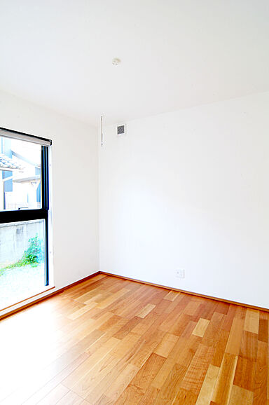 タツケンアーキデザインの施工事例「広々ウッドデッキのあるお家」の画像2