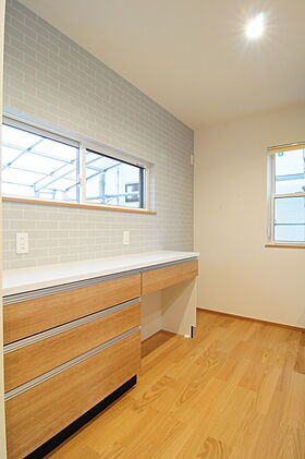 タツケンアーキデザインの施工事例「サンルームのある子育ての楽しいお家」の画像4