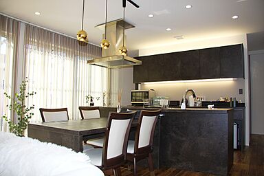 DIグループ DI Homeの施工事例「【那須塩原市】LDKを中心にした家事ラクな回遊動線が嬉しい平屋建てのお家」の画像1