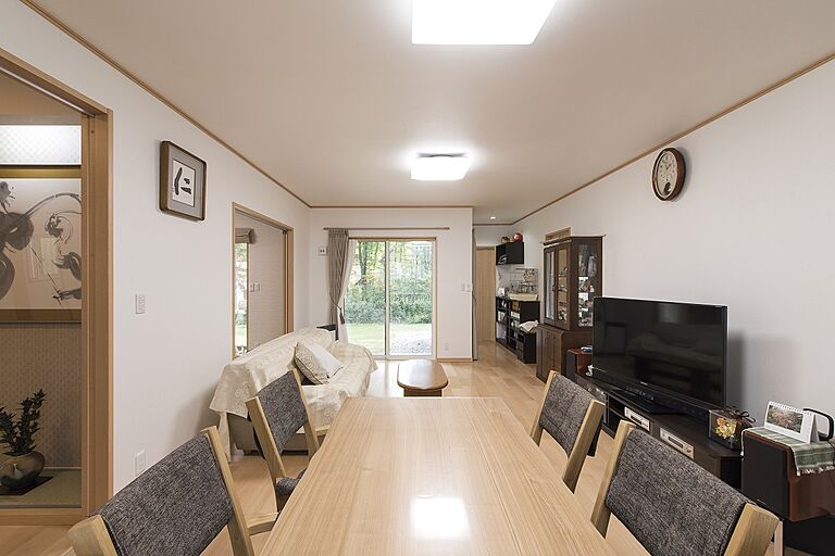 DIグループ DI Homeの公式画像_リビング2