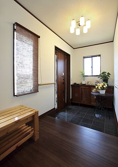 DIグループ DI Homeの施工事例「【那須塩原市】板貼り壁と吹き抜けが魅力的な平屋」の画像6