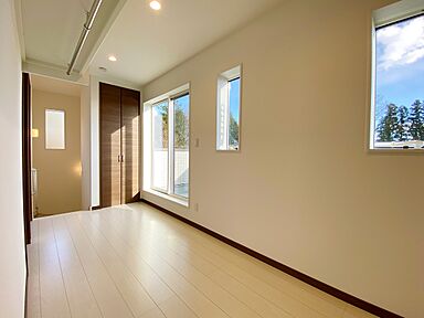 DIグループ DI Homeの施工事例「【那須塩原市】毎日が楽しい!子育て世代必見の動線にこだわったお家」の画像4