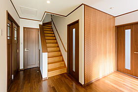 有限会社堀越建設 地域密着×設計施工×リフォームの施工事例「<和・洋風を融合した注文住宅>」の画像1