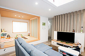 株式会社土屋ホームの施工事例「1.5階のワンモアには主人の”趣味の部屋”を設置したお家」の画像1