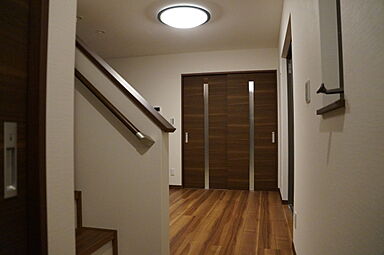 有限会社なおこうの施工事例「2世帯で一緒に和む家」の画像2