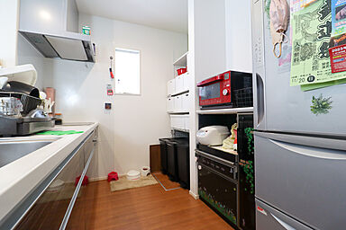 いえとち本舗の施工事例「ブラックをベースにしたペットと暮らす家」の画像2