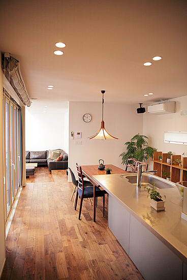 ディー・アンド・エイチ株式会社の施工事例「外断熱が叶える明るく伸びやかな暮らし」の画像