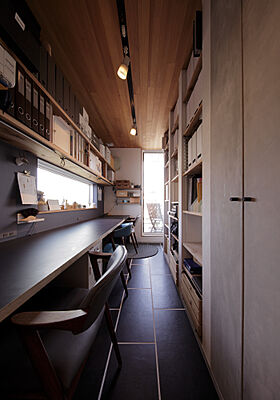 ディー・アンド・エイチ株式会社の施工事例「「好き」に包まれた家 開放感と実用性を両立」の画像3