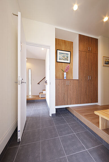 ディー・アンド・エイチ株式会社の施工事例「2世帯住宅|住まいは1階と2階に独立したちょうど良い距離感の家」の画像7