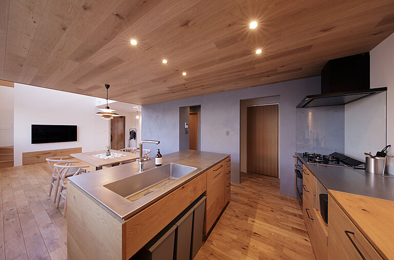 ディー・アンド・エイチ株式会社の公式画像_リビング3