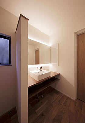 ディー・アンド・エイチ株式会社の施工事例「性能と自然素材をバランスよく取り入れた薪ストーブのある暮らし」の画像8