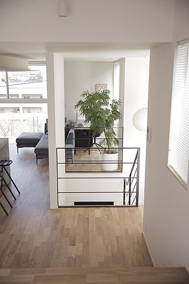 ディー・アンド・エイチ株式会社の施工事例「【2階建て/2階リビング/眺望良好】眺望を活かした2階リビングの家」の画像10