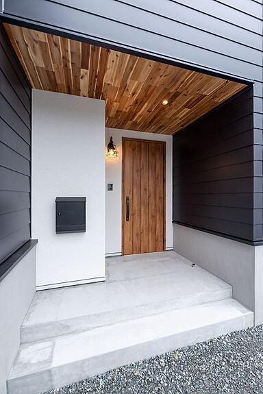 株式会社ハウスプランの施工事例「家事育児と仕事を両立する 夢を叶えたあかりの灯る家」の画像3