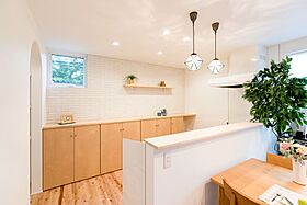 株式会社ハウスプランの施工事例「開放感のある吹き抜けとナチュラルテイストの家」の画像2