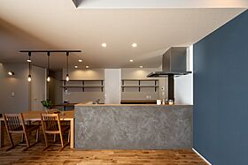 株式会社ハウスプランの施工事例「箱が重なる空間」の画像4