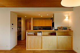 大野建設株式会社の施工事例「BOX窓の家」の画像3