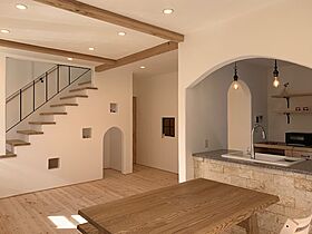 株式会社心笑の施工事例「遊び心と機能性を備えた おとなかわいい終の住処」の画像1