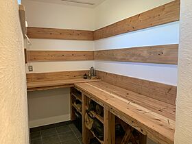 株式会社心笑の施工事例「遊び心と機能性を備えた おとなかわいい終の住処」の画像5