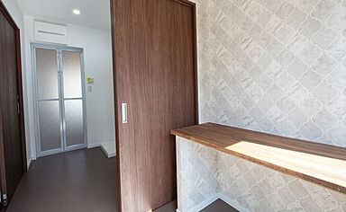 株式会社SAMATAの施工事例「ダークカラーで統一された外観の家事ラクな家」の画像4