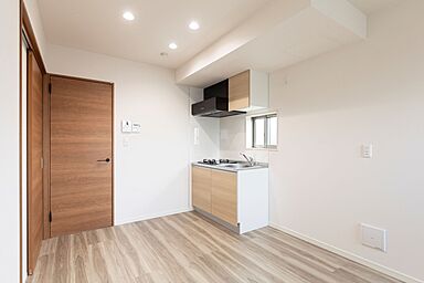 リザーブデザイン株式会社の施工事例「”住みたい”を引き出すアパートに(9世帯)」の画像2