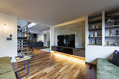 株式会社ロゴスホーム(東北)の施工事例「迫力のある土間と秘密の隠し部屋のある住まい」の画像2