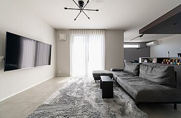 アイデザインホーム株式会社 広島支店の施工事例「大容量の収納と家事ラクを叶える動線の家」の画像