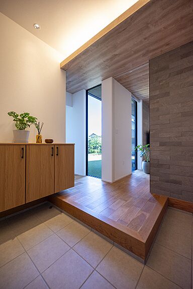 アイデザインホーム株式会社 広島支店の施工事例「家族が自然に集うリビングとビルトインガレージのある平屋」の画像4