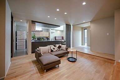 アイデザインホーム株式会社 広島支店の施工事例「家族の距離感が心地よいセカンドリビングのある家」の画像