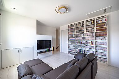 アイデザインホーム株式会社 山陽支社 福山支店の施工事例「セカンドリビングとシアタールームのあるホテルライクな家」の画像8