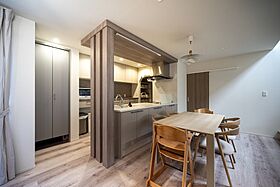 アイデザインホーム株式会社 山陽支社 福山支店の施工事例「小上がりヌックが家族をつなぐ 24坪の敷地に叶えた3階建ての家」のメイン画像