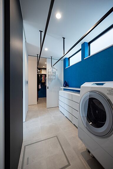 SKIP&カフェデザイン アイデザインホームの施工事例「回遊できる家事ラク動線と小上がり和室のある家」の画像4