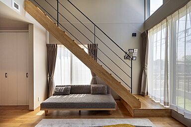 SKIP&カフェデザイン アイデザインホームの施工事例「家族の未来を見据えた可変性と快適さを叶えた家」の画像9