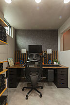 カフェスタイルの洋室 アオイホーム株式会社の事例画像